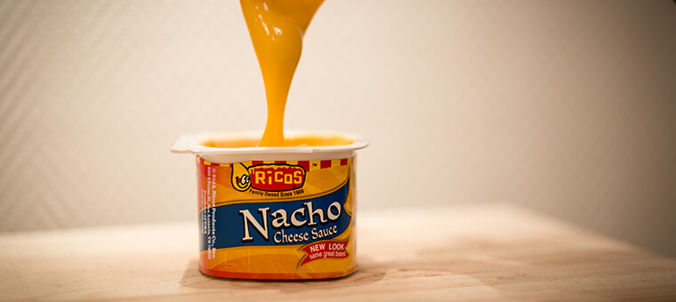 Der Kinoketten Nacho-Käse Dip › Nils-Snake.de › cheese, dip, i&amp;#39;m, käse ...